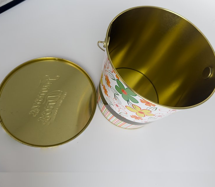 Colorful and Useful Custom Pattern of Tin Bucket