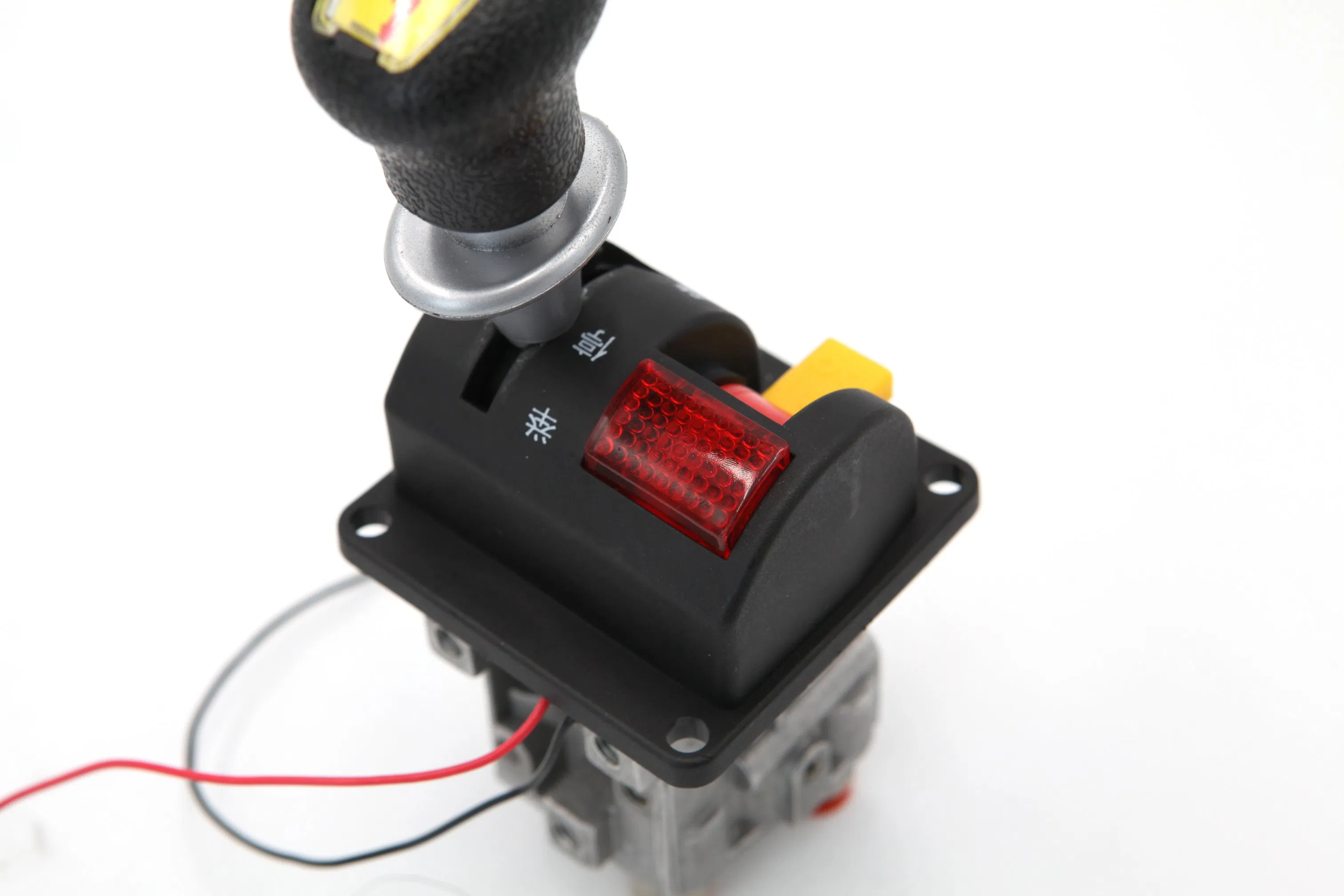 Гидравлический джойстик-распределитель FC