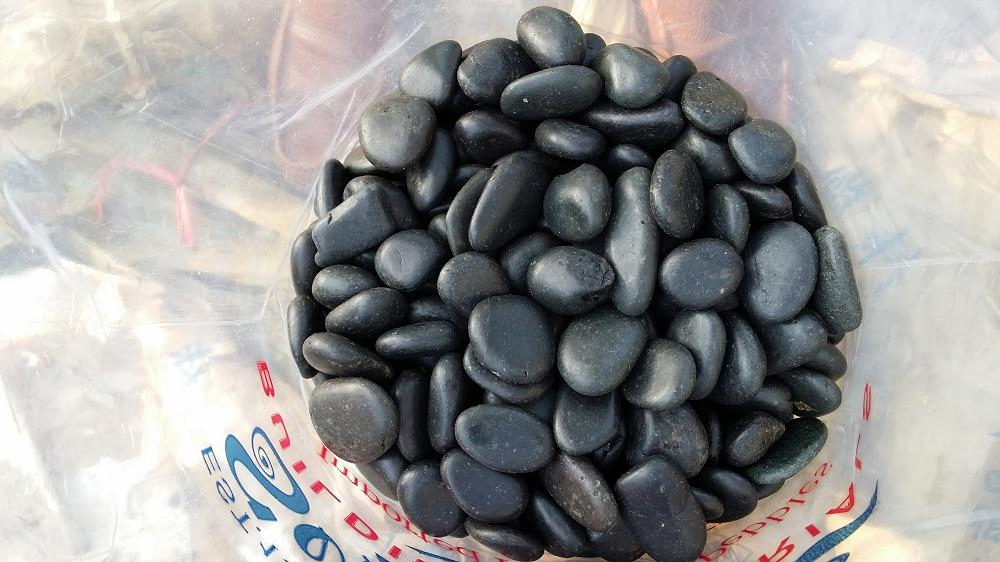 Nature Stone Grey Black White Yellow Polished Pebble Stones