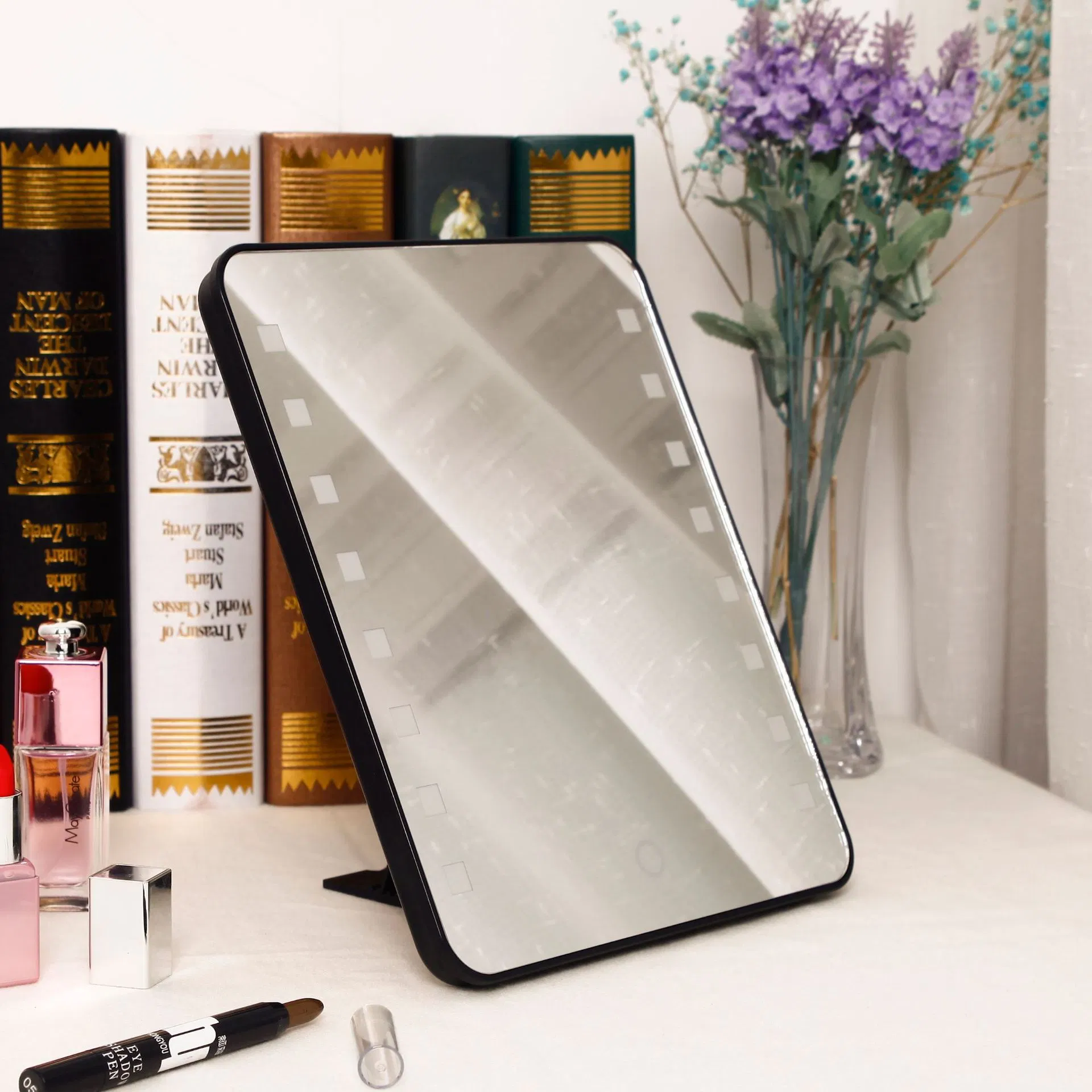 Adjustable Desktop 16PCS LED Lighted Dressing Mirror