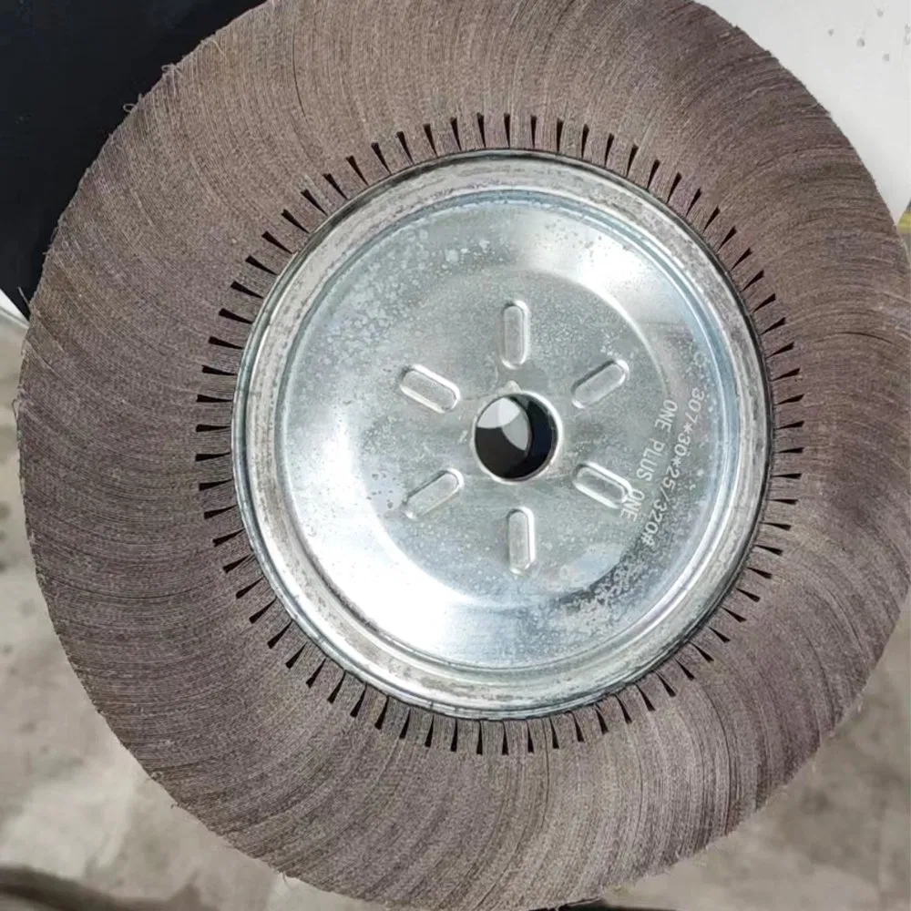 Лепестковый круг из оксида алюминия для металла