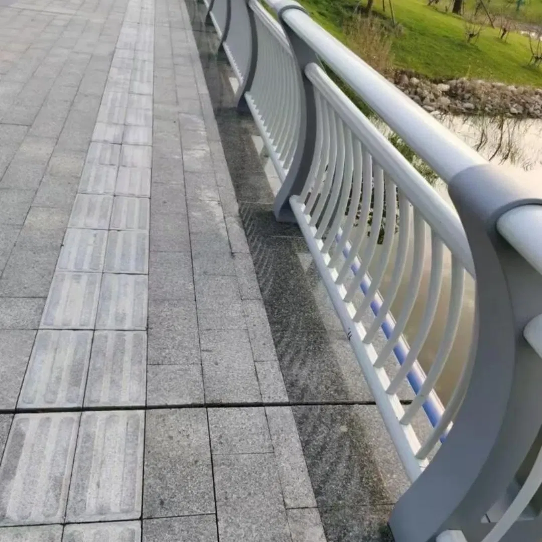 Versatile Application Riverside Guardrail Suitable for Canals, Lakesides, and Reservoirs