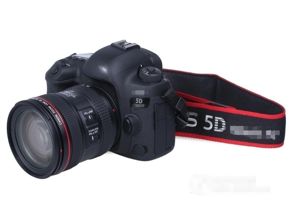 Цифровая зеркальная камера 5D с объективом EF 24-105mm f/4L II