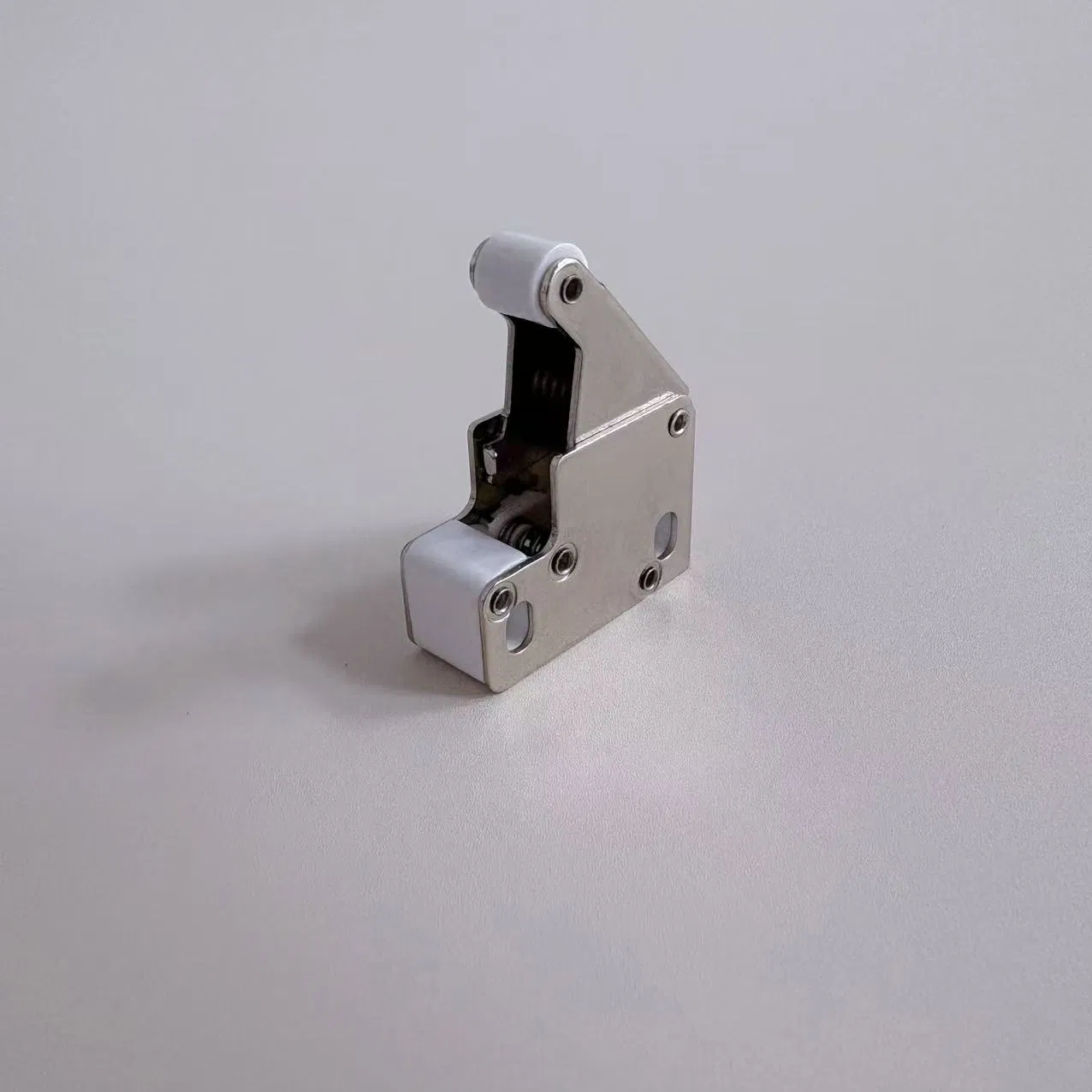 Mini Touch Latch Automatic Spring Catch for Push to Open Cupboard Cabinet Door