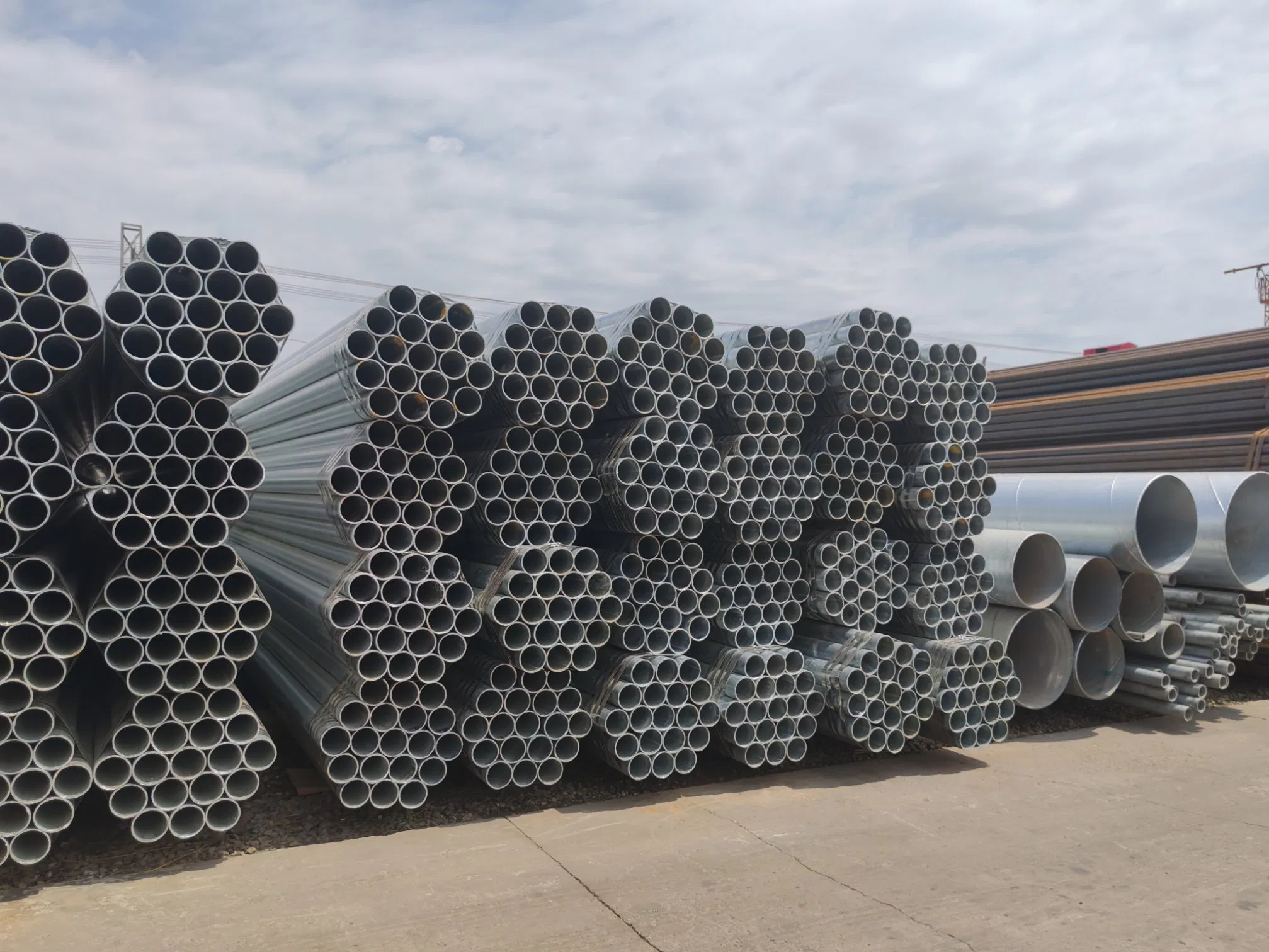 Steel Pipe Used for Electric Cable Protection in House Construction