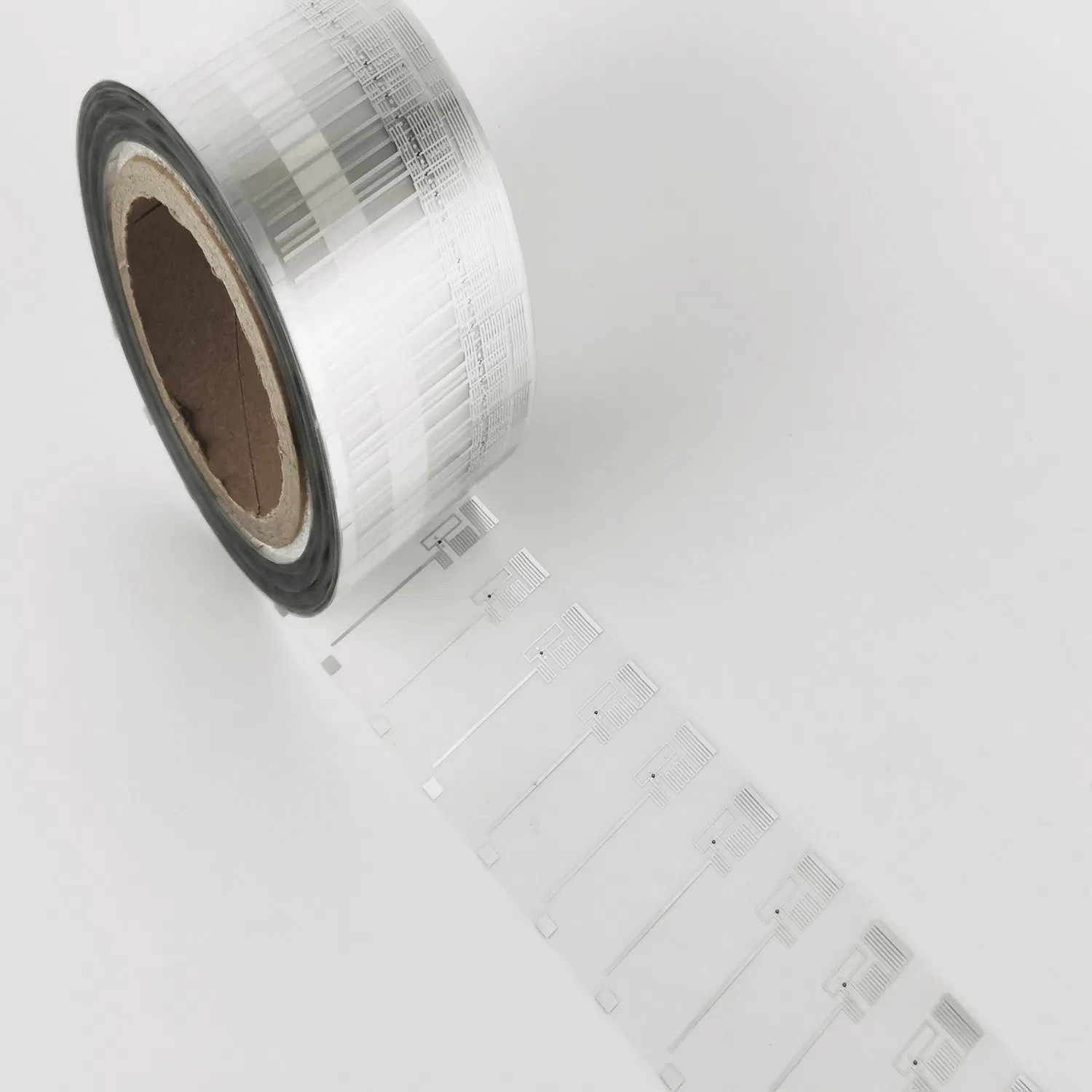 Dry/Wet Inlay Paper Tag Passive Adhesive Sticker Label RFID Price Tag for Jewelry