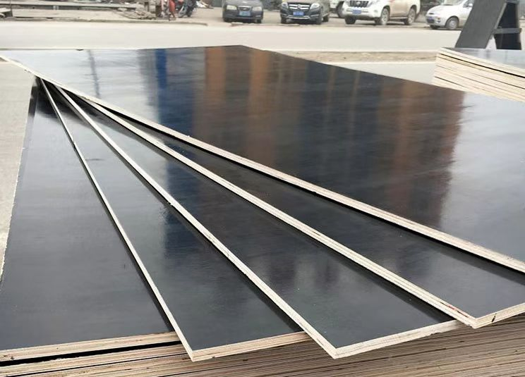 Фанера ламинированная 18мм 1220х2440мм водостойкая