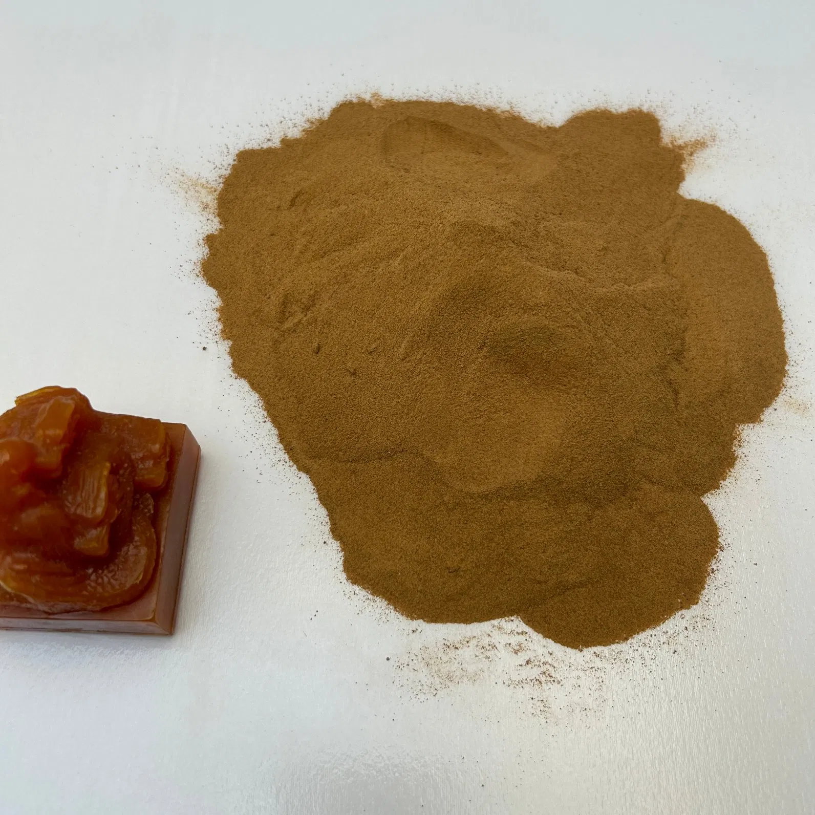 Factory Direct Sales High-Efficiency Water-Reducing Sodium Naphthalene Sulfonate Superplasticizer for Concrete