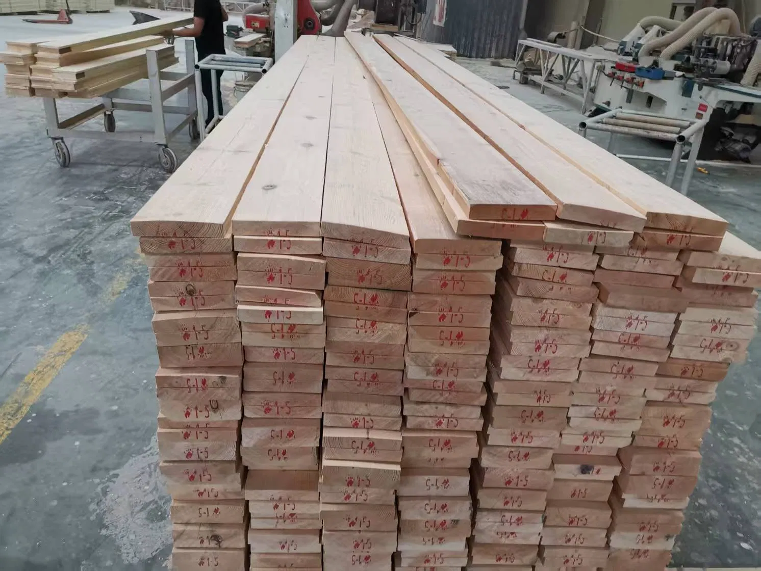 Outdoor Treated Solid Wood Decking Floor for Park Construction