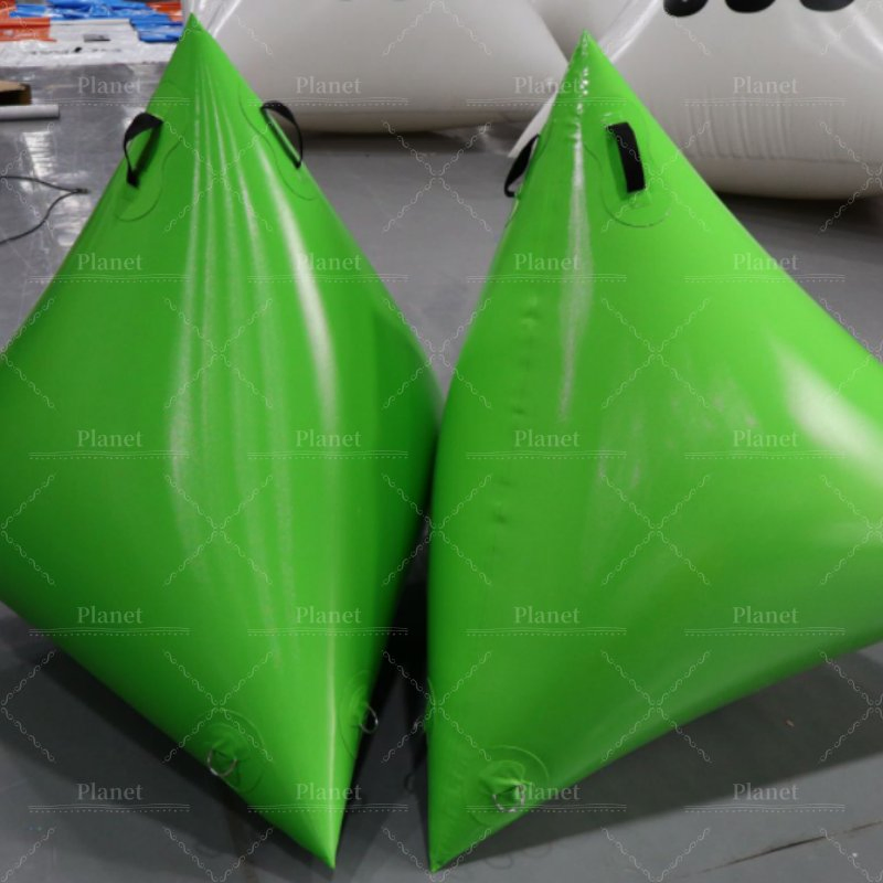 Factory Price Custom Floating Triangle Buoys Race Maker Regatta Advertising Inflatable Swimming Buoy