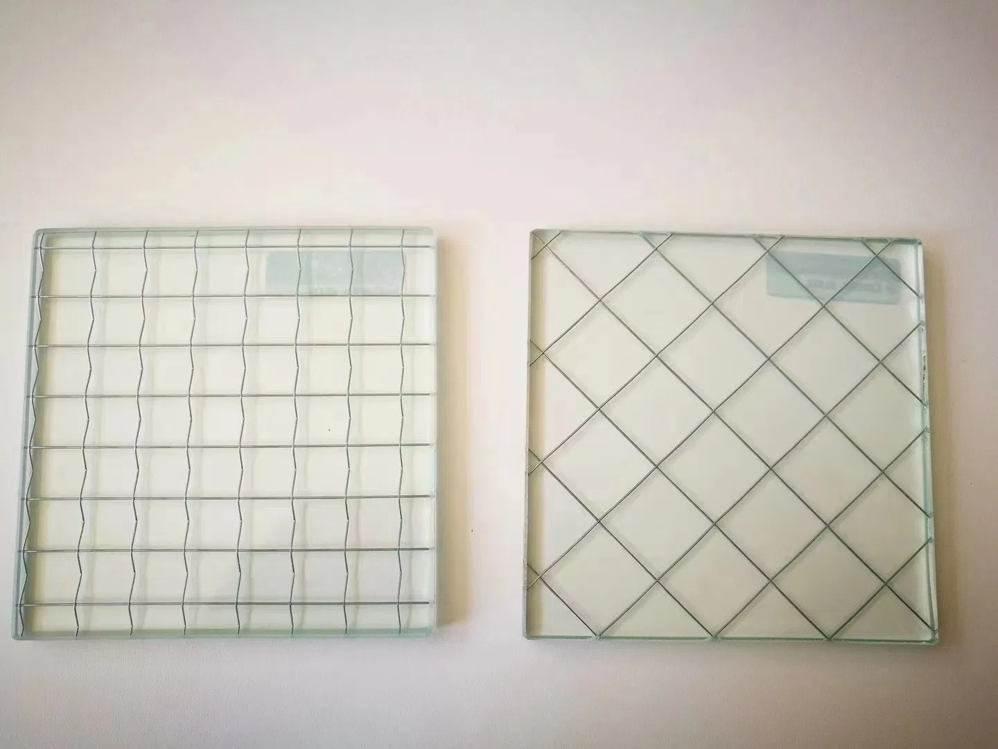 6.8mm Fireproof Polishsed Clear Wired Glass