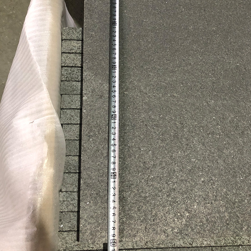 Black Basalt/Paving Stone Curb/Kerbs for Garden Walkway Paving/Landscaping/Patio/Construcction Project/Cobbles/Garden/Fence/Driveway/Walkway Price