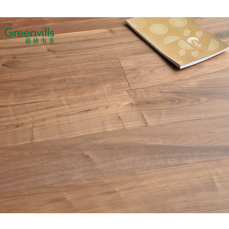 Инженерная паркетная доска из ореха для вилл