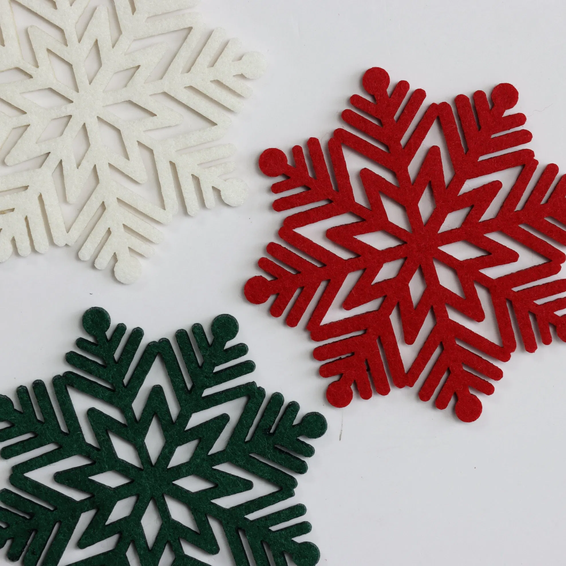 Factory Wholesale Cheap Coffee Cups with Snowflake Patterns, Various Patterns, Felt Coasters