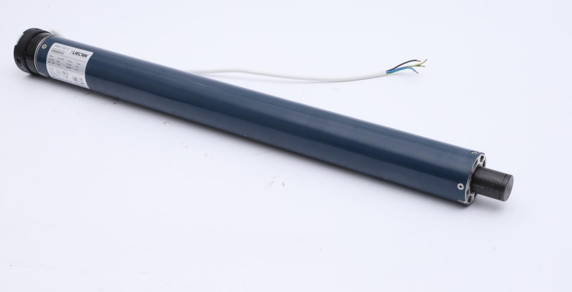 Standard - Type Tubular Motor for Traverse Curtains with a Lifting Force of 140n.