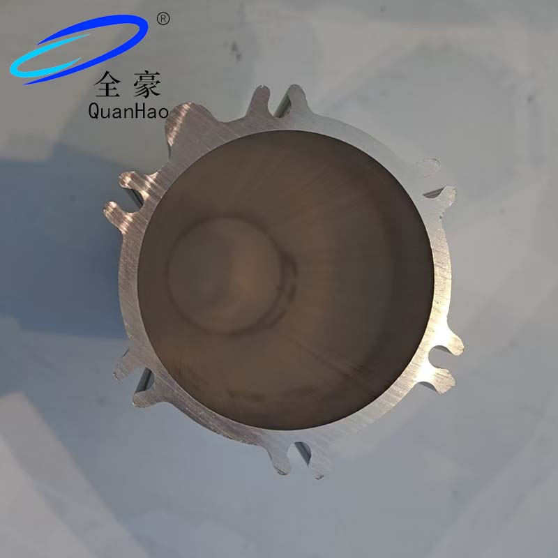 Алюминиевые профили для электромобилей: термостойкие, для интерьера и экстерьера