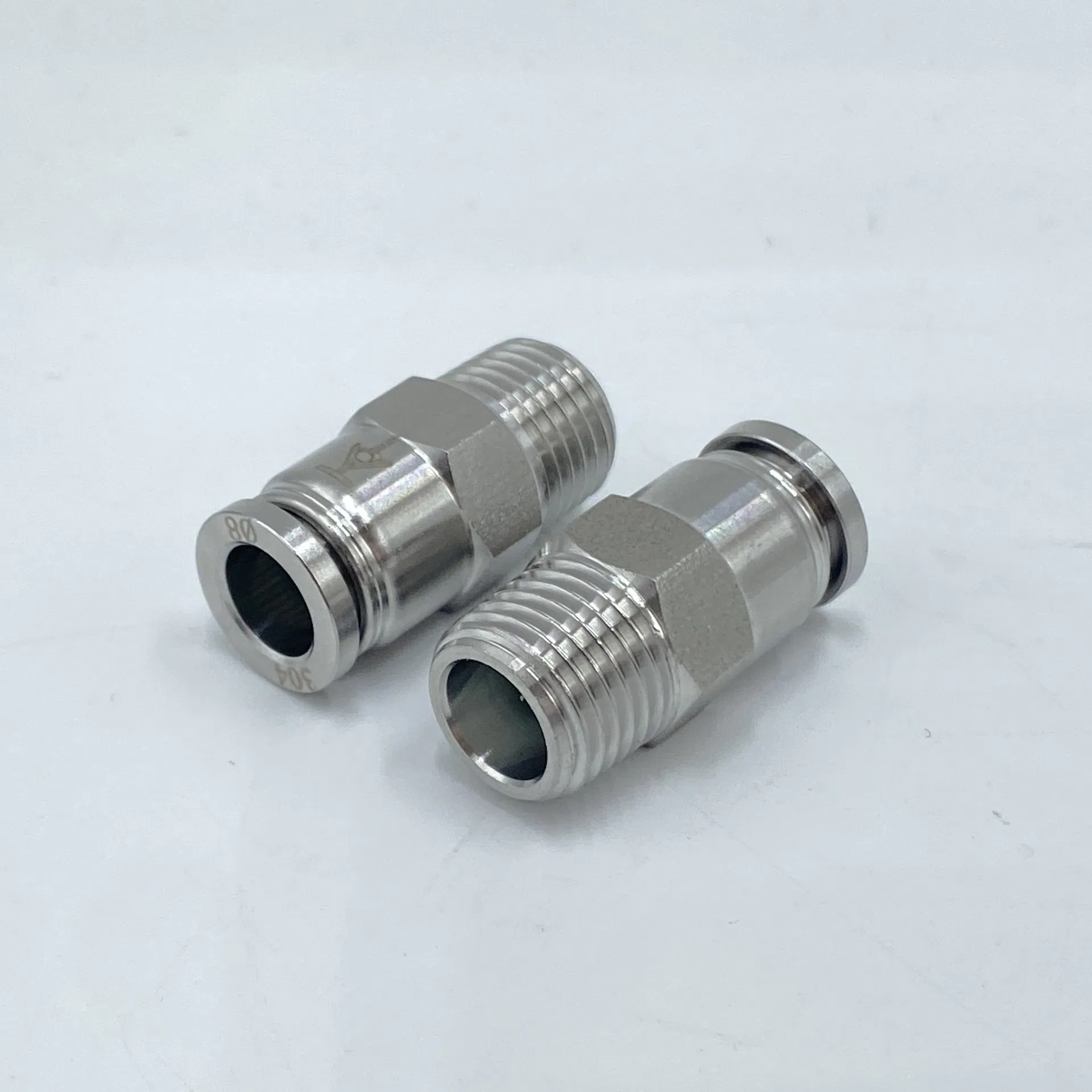 Reliable 1/8 Pneumatic Connector - Perfect for Airflow Applications
