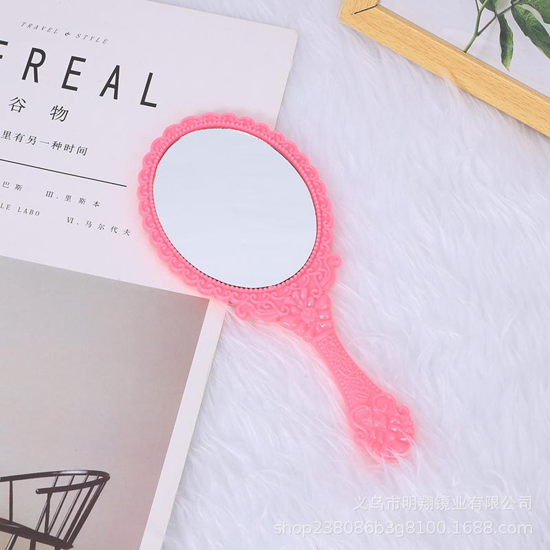 Vintage-Style Plastic Portable Makeup Mirror