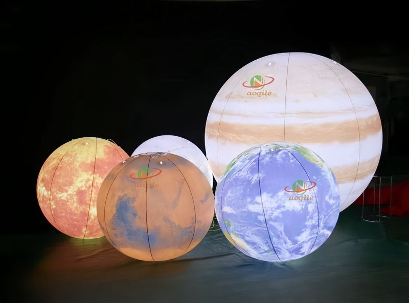 LED Lighting Planet Inflatable Balloon for Hanging, Giant Inflatable Globe Moon Earth Balloon for Decoration