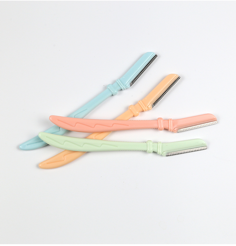 Sustainable Dermaplaning Tool Made From Wheat Straw Fiber