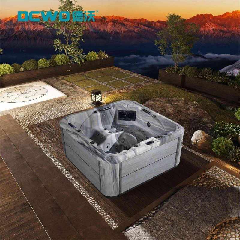 Freestanding Premium Jacuzzis 6-Person Outdoor SPA Bathtub for Family Relaxation and Massage
