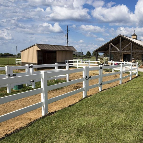 Cheap Plastic Vinyl PVC Farm Fence for Cattl, Sheep and Horse