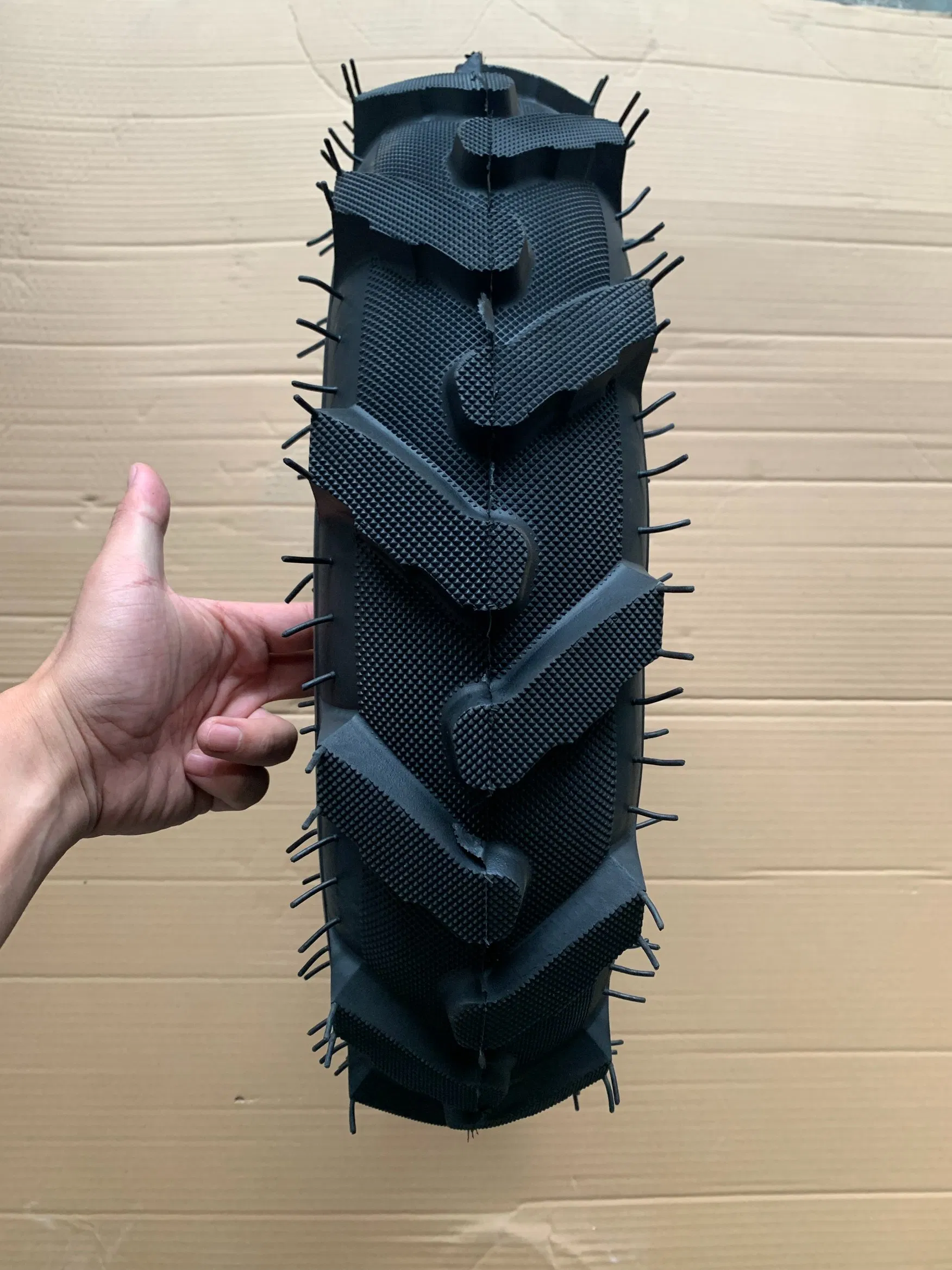 Покрышка всесезонная сельскохозяйственная 6.00-10