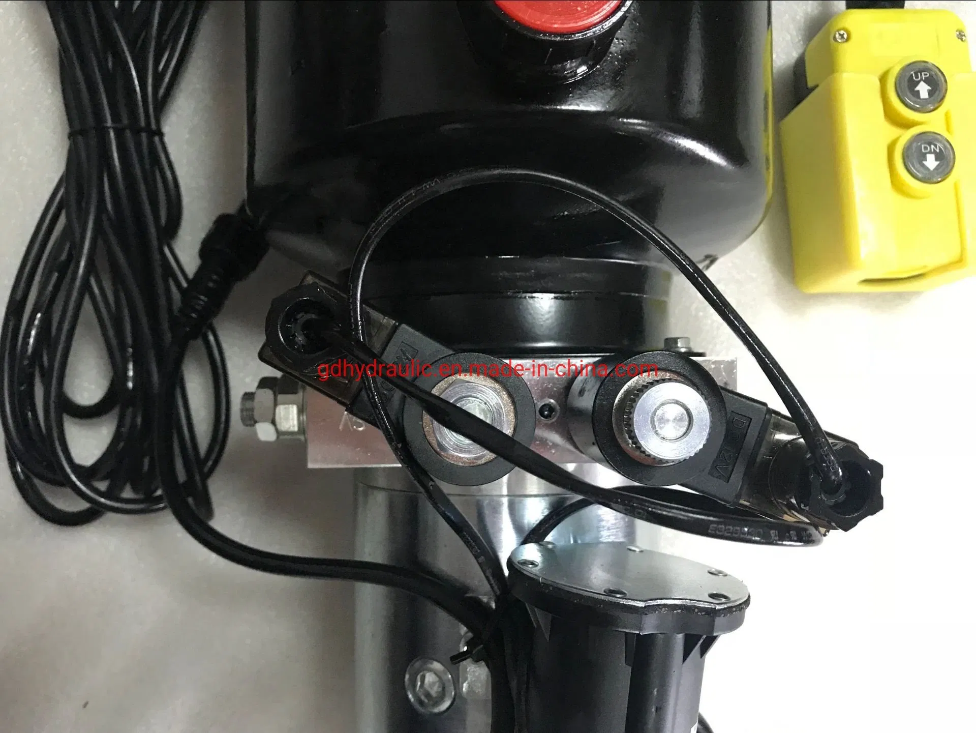 Гидравлическая силовая установка 12V
