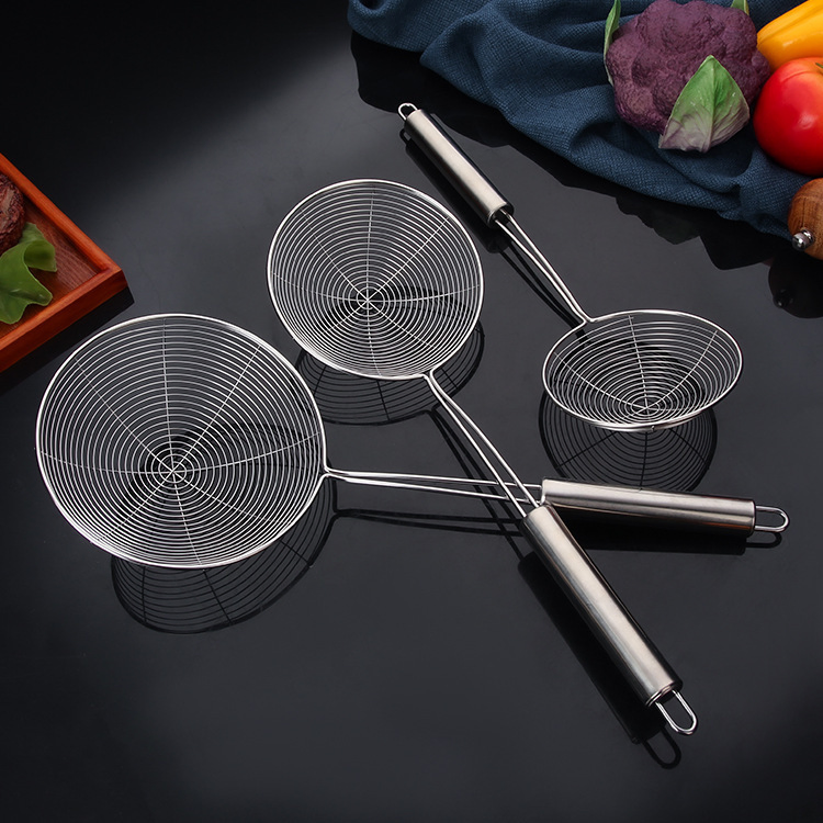 Stainless Steel Home Kitchen Tool Food Strainer Wire Mesh Gold/Rose Gold Fruit Skimmer Spoon Flour Sifter Powder Fry Juice Metal