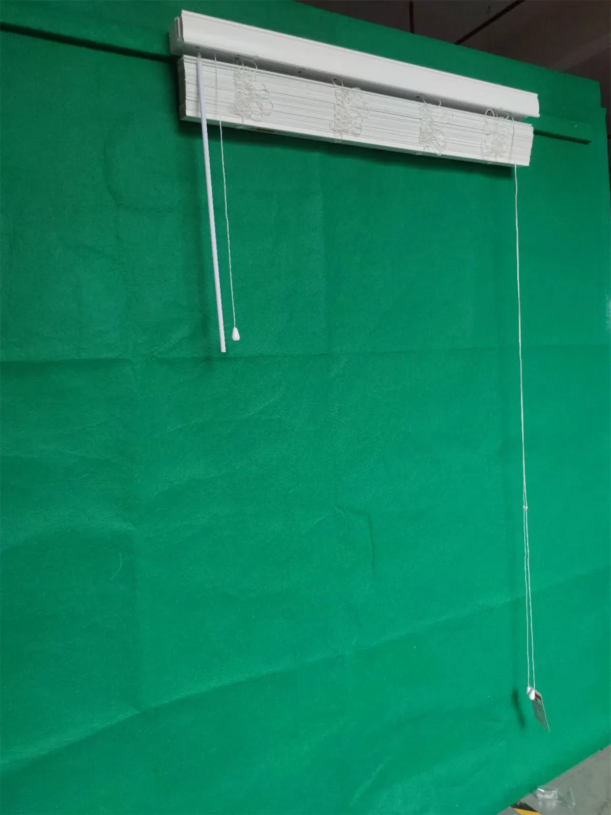 Good Price 50mm Slat High Profile Wand Cordless Wood Blinds