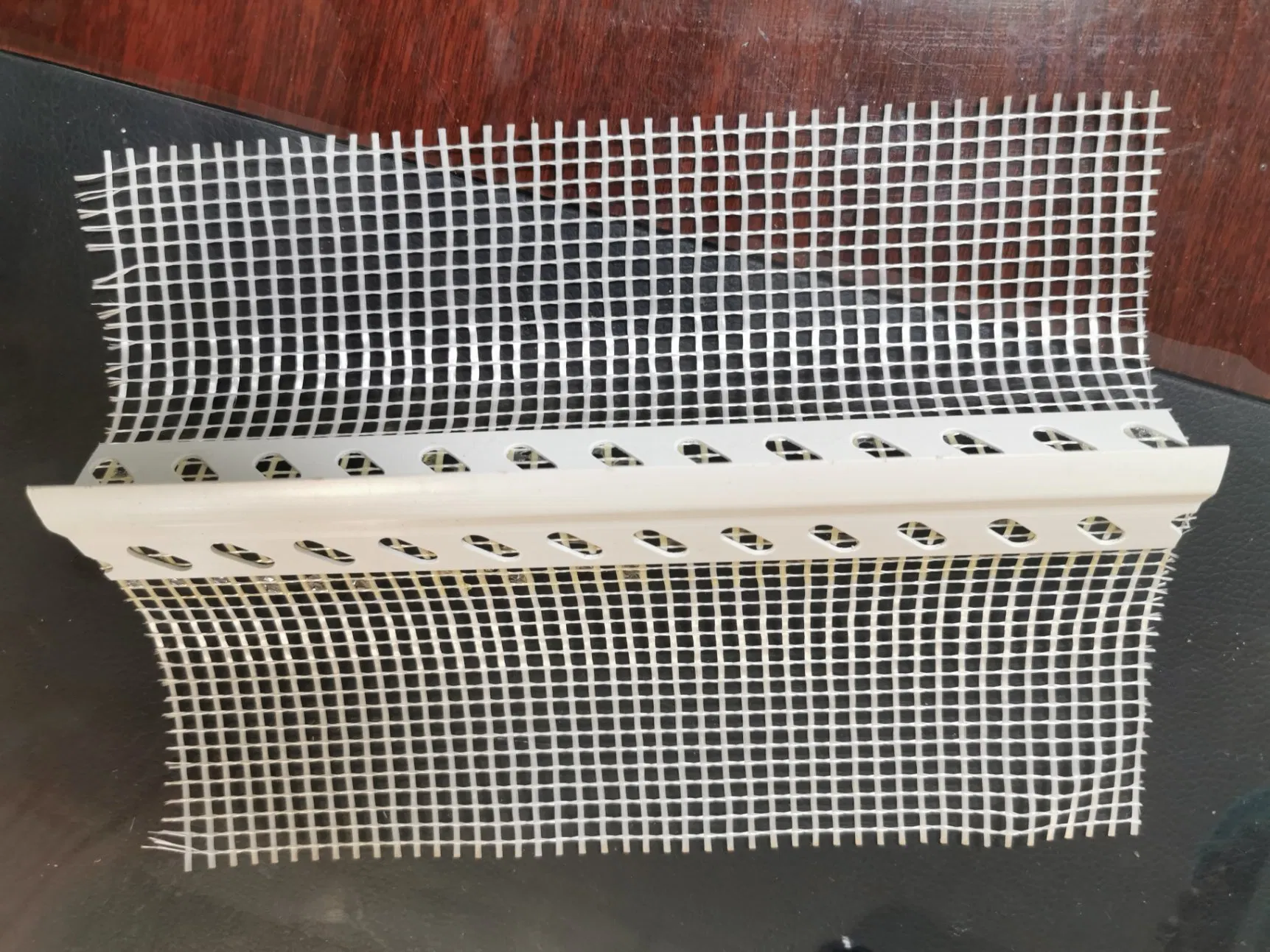 2.5m Length PVC Corner Bead with 10cm Fiberglass Mesh