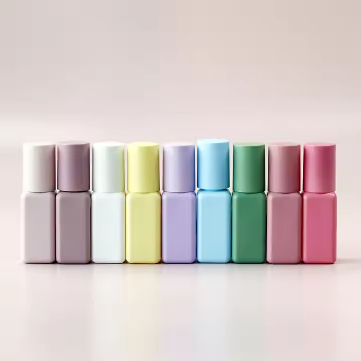 China Fast Drying 0.5 Second Lash Extension Adhesive Glue Waterproof Eyelashes Extensions Primer Low Fume 10ml Volume