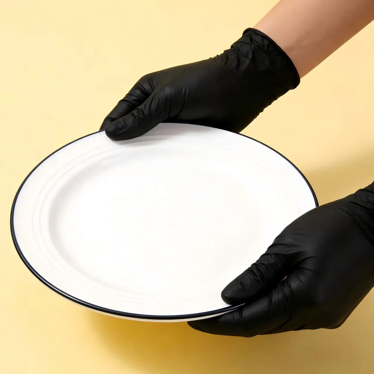 Sleek Black Latex Free FDA Compliant Nitrile Gloves for BBQ & Kitchen