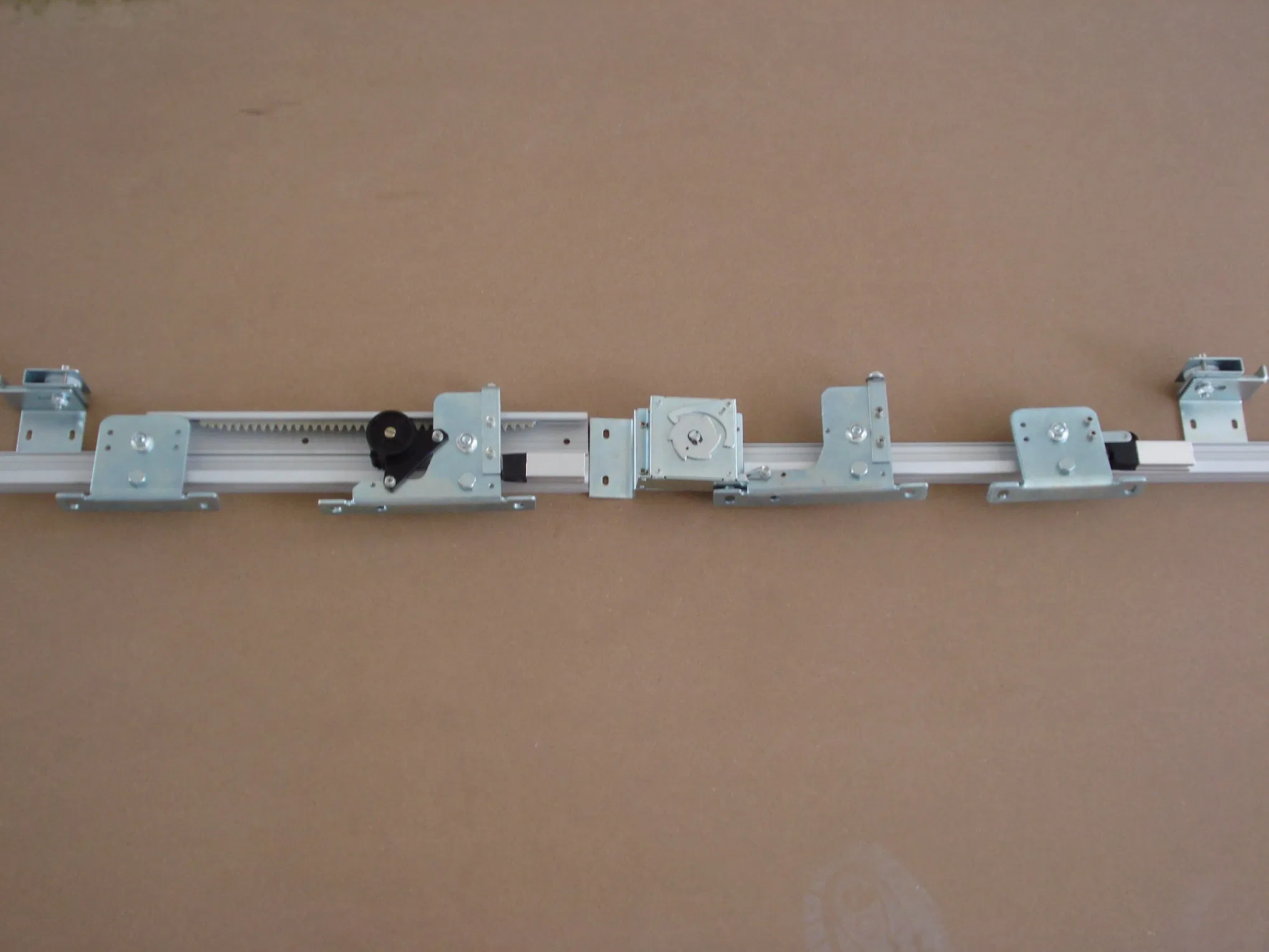 Bi-Part Semi Automatic Sliding Door Closer