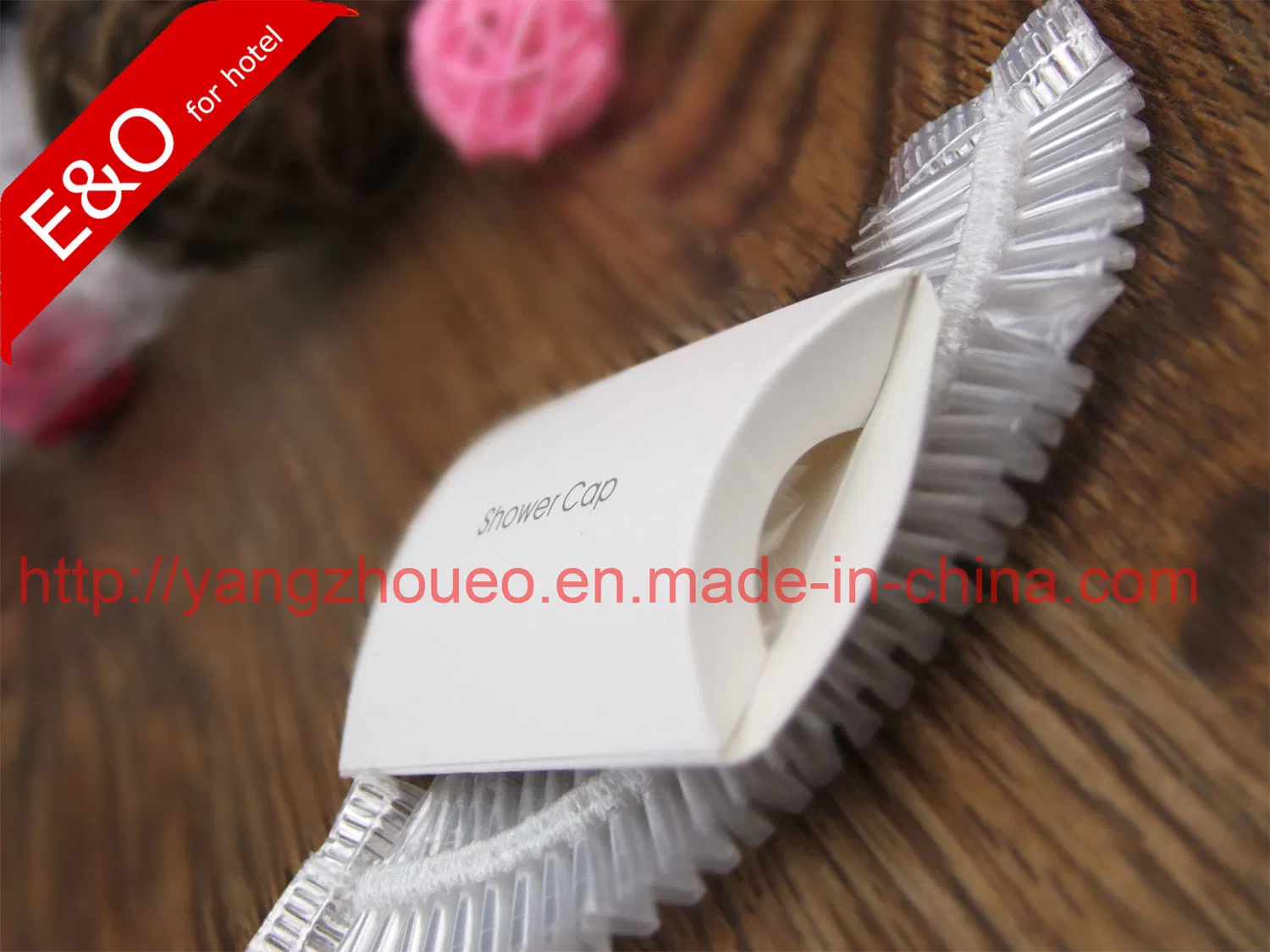 Hot Sale Transparent Disposable PE Hotel Shower Cap in Boardcard Box
