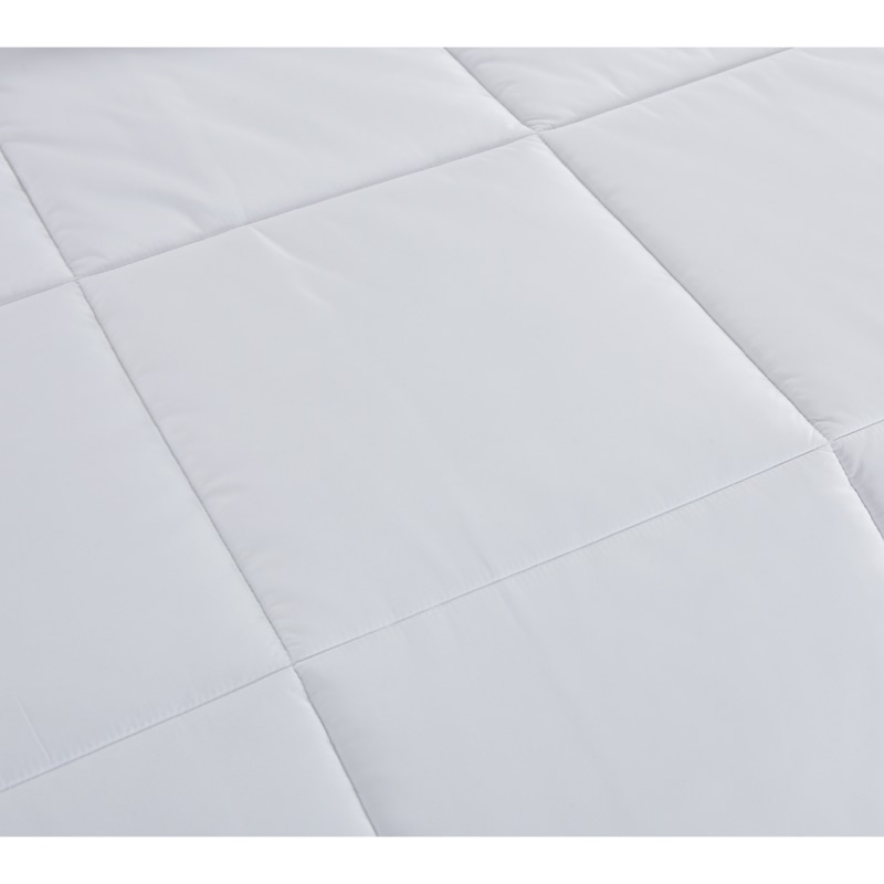 Wholesale 100% Cotton Downproof Fabric Microfiber Bed Quilt King Size White Duck Goose Down Feather Filling Duvet Soft Comforter