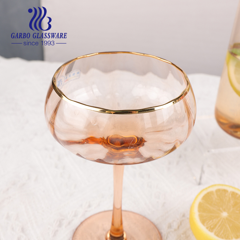 Amazon Hot Sale Handmade Gift Item Champagne Colored Cocktail Wine Glass Stemware with Golden Rim Glass Drinking Cup for Wedding Party