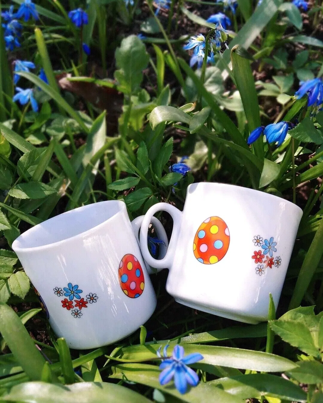 White Ceramic Mugs with Custom Logo