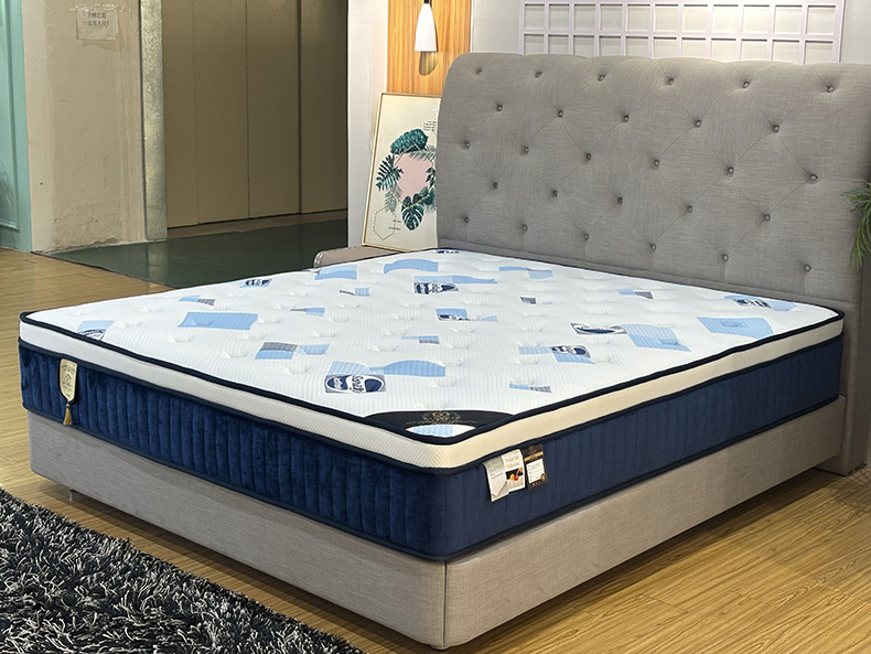 Factory Custom Wholesale Cheap Bed Room Furnitures Luxury Vacuum Packed King Size Bed Memory Foam Pocket Spring Mattresses Hotel