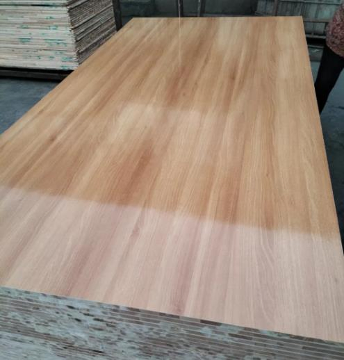 High Quality Natural Wood Panels Melamine Paper HDF Molded Door Panels