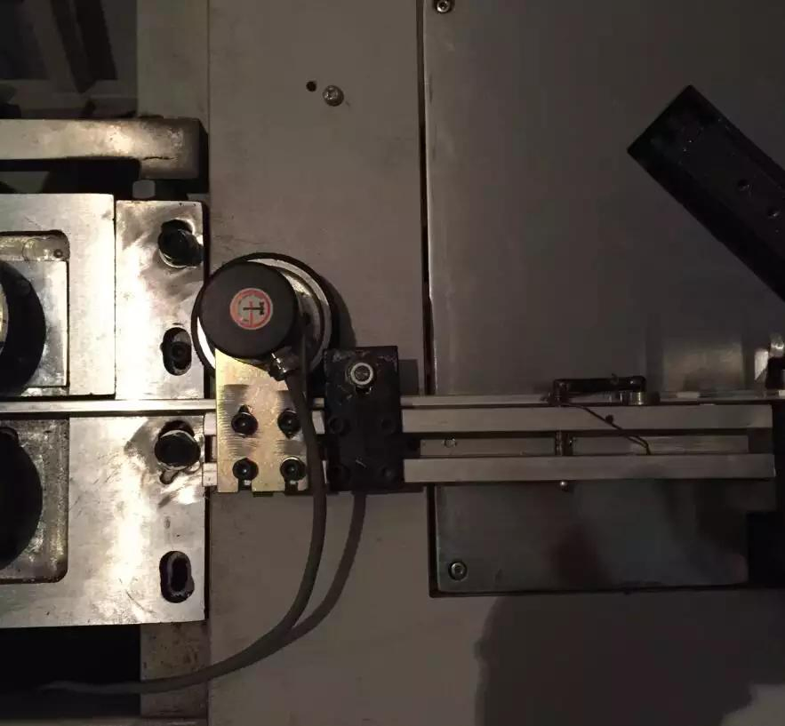 PLC Control Touch Screen Different Specification Automatic Aluminum Spacer Bending Machine