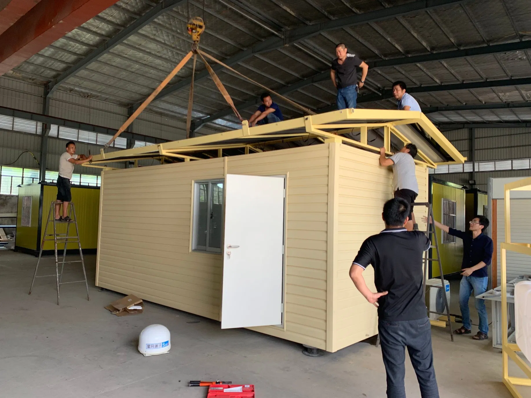 Eco-Friendly Modular Office: Quick Assembly Expandable Portable House