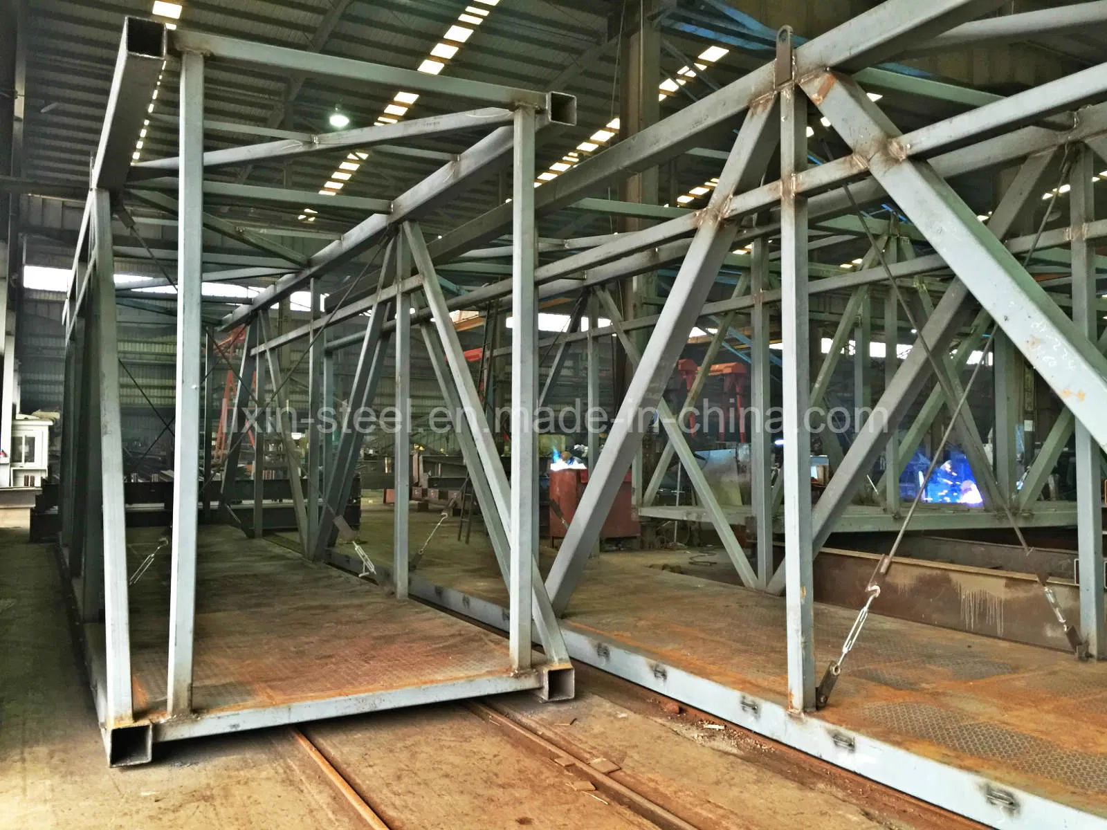 Smart Design for Strong Steel Structure Frame Air Bridge Fabrication
