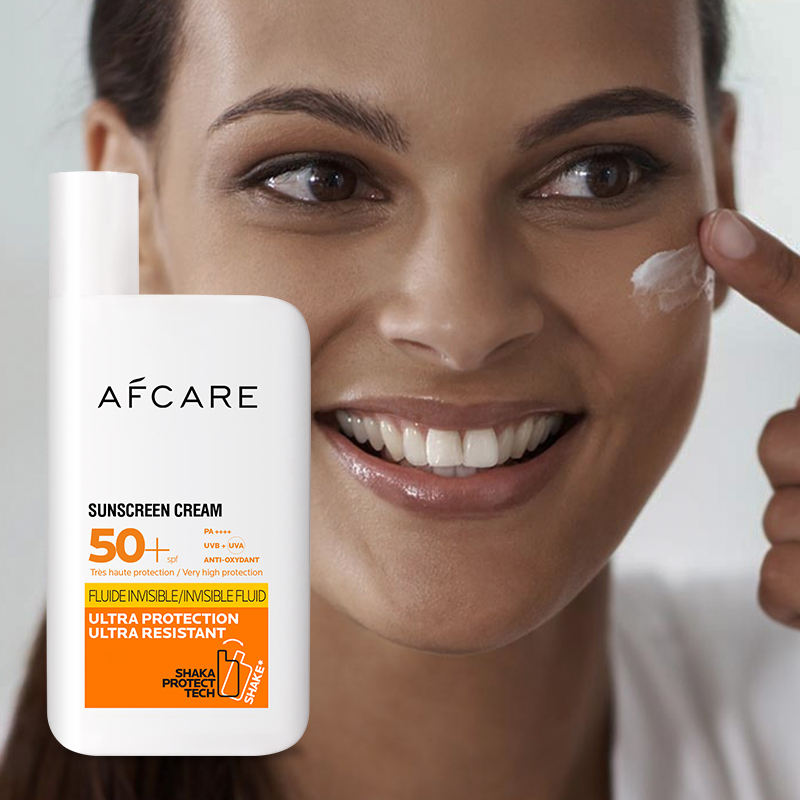 Private Label Sunscreen SPF 50+ Ultraviolet-Proof Waterproof Moisturizing Nature