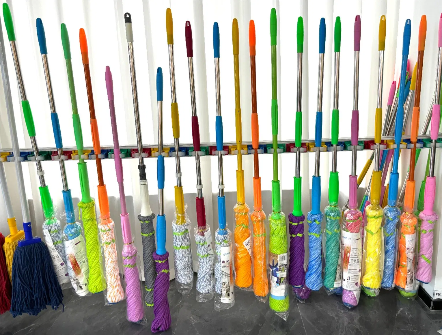 #Hir04 Microfiber Twist Mop Floor Cleaning Mops Commodities Household Industrial Cleaning