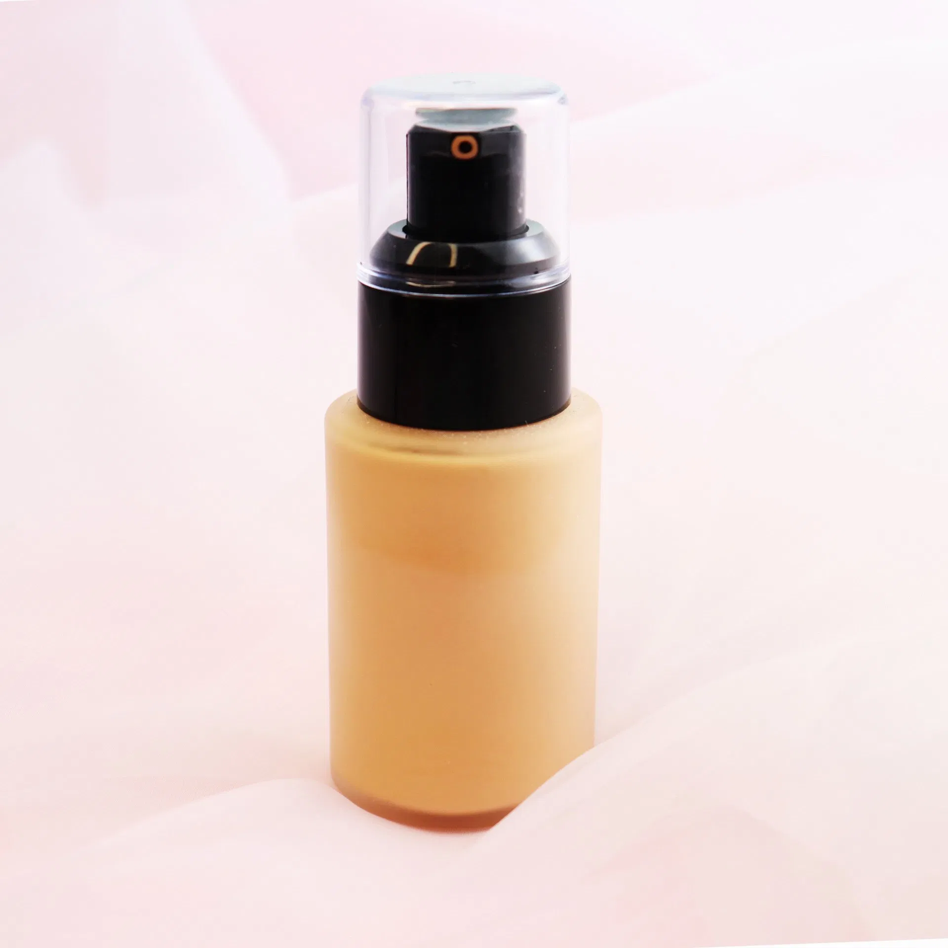 Private Label 19 Colors Liquid Oil-Free Foundation for Longwear Camouflage Concealer Full Coverage Matte Foundation