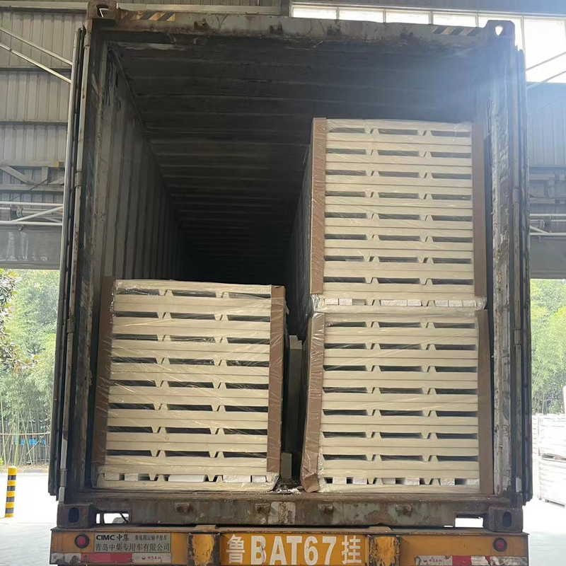 EPS PU Rock Wool PUR Glass Wool Insulated Sandwich Panel for Roof Wall Cladding System