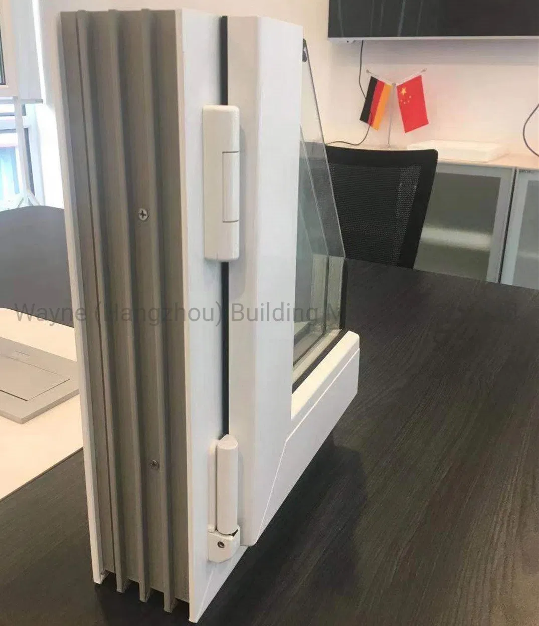 China Good Price Kommerling Veka UPVC Casement Tilt Turn Window