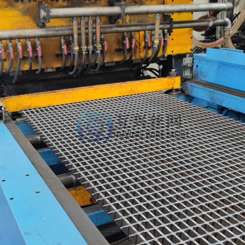 Galvanized Light Duty Flat Bar Stainless Steel Grating Trench Drain for Outdoor Drainage Channel Drain Cover with Steel Plates Frames
