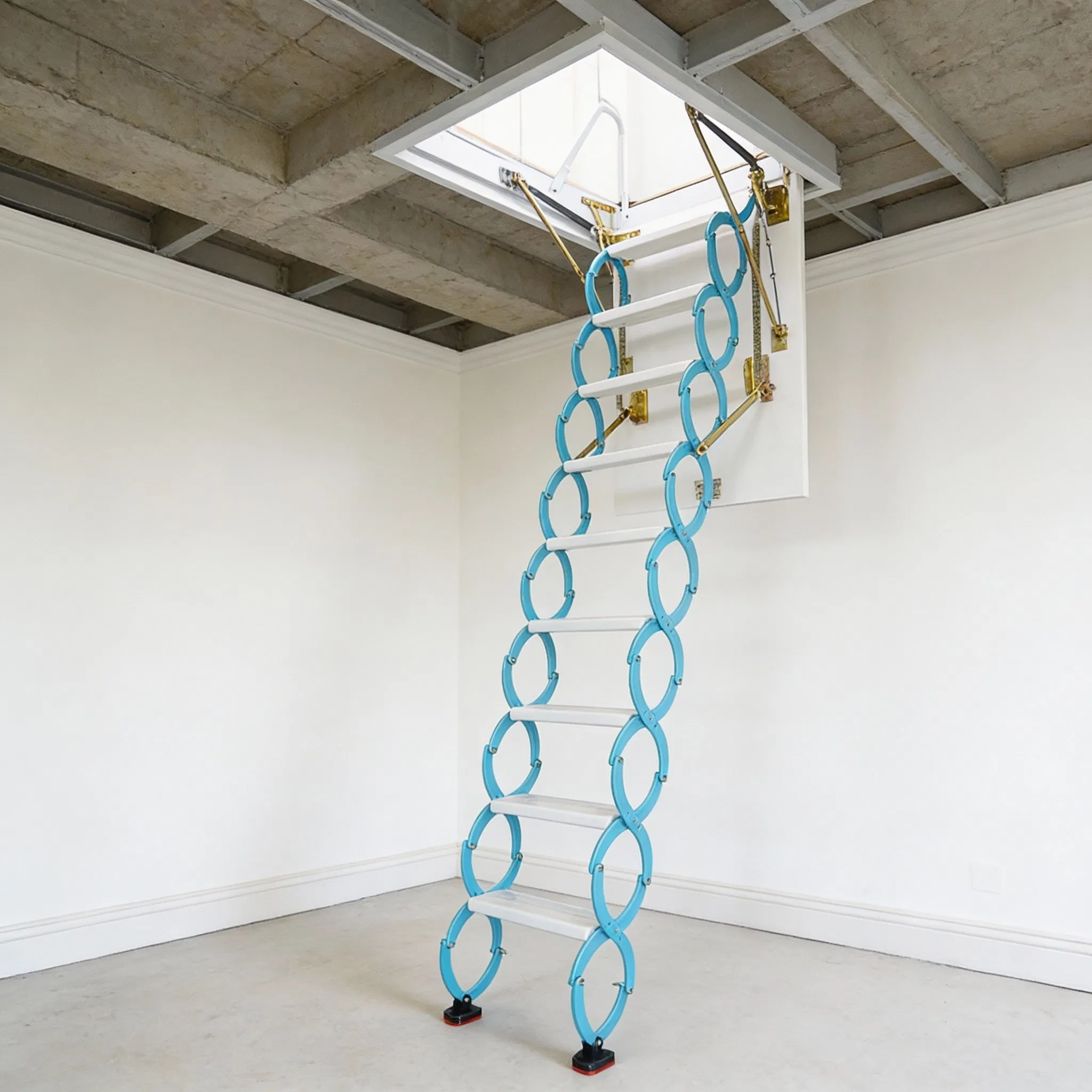 Heavy Duty 300kg Aluminum Manual Retractable Attic Stairs with Wide Steps